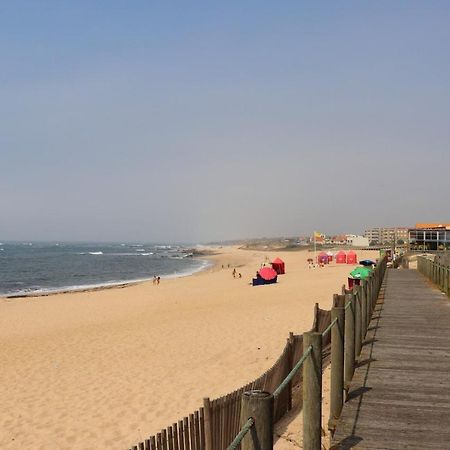 Blue Beach Apartment - Caminhos De Santiago-Airport Praia de Angeiras المظهر الخارجي الصورة