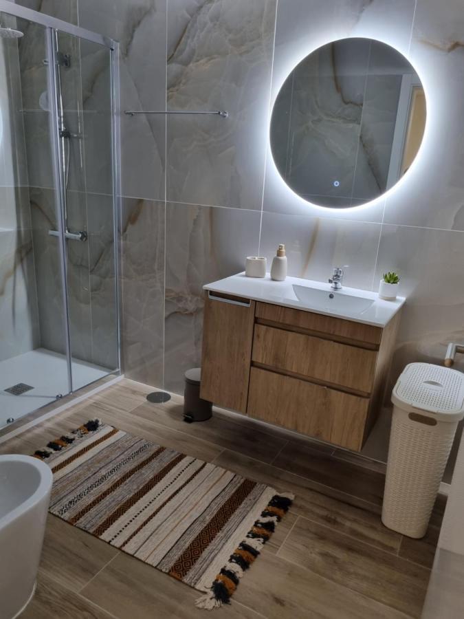 Blue Beach Apartment - Caminhos De Santiago-Airport Praia de Angeiras المظهر الخارجي الصورة